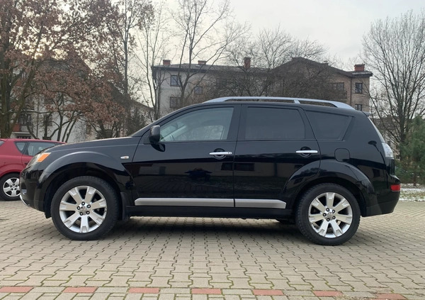 Mitsubishi Outlander cena 24000 przebieg: 273000, rok produkcji 2008 z Ciechanów małe 277